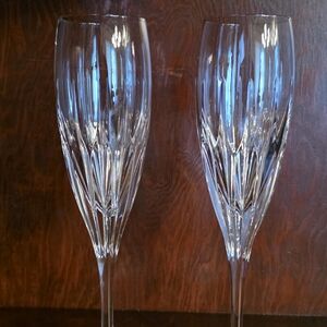 Celebrity Opus Pattern, Leaded Crystal Etched Pair Of Champagne Flutes